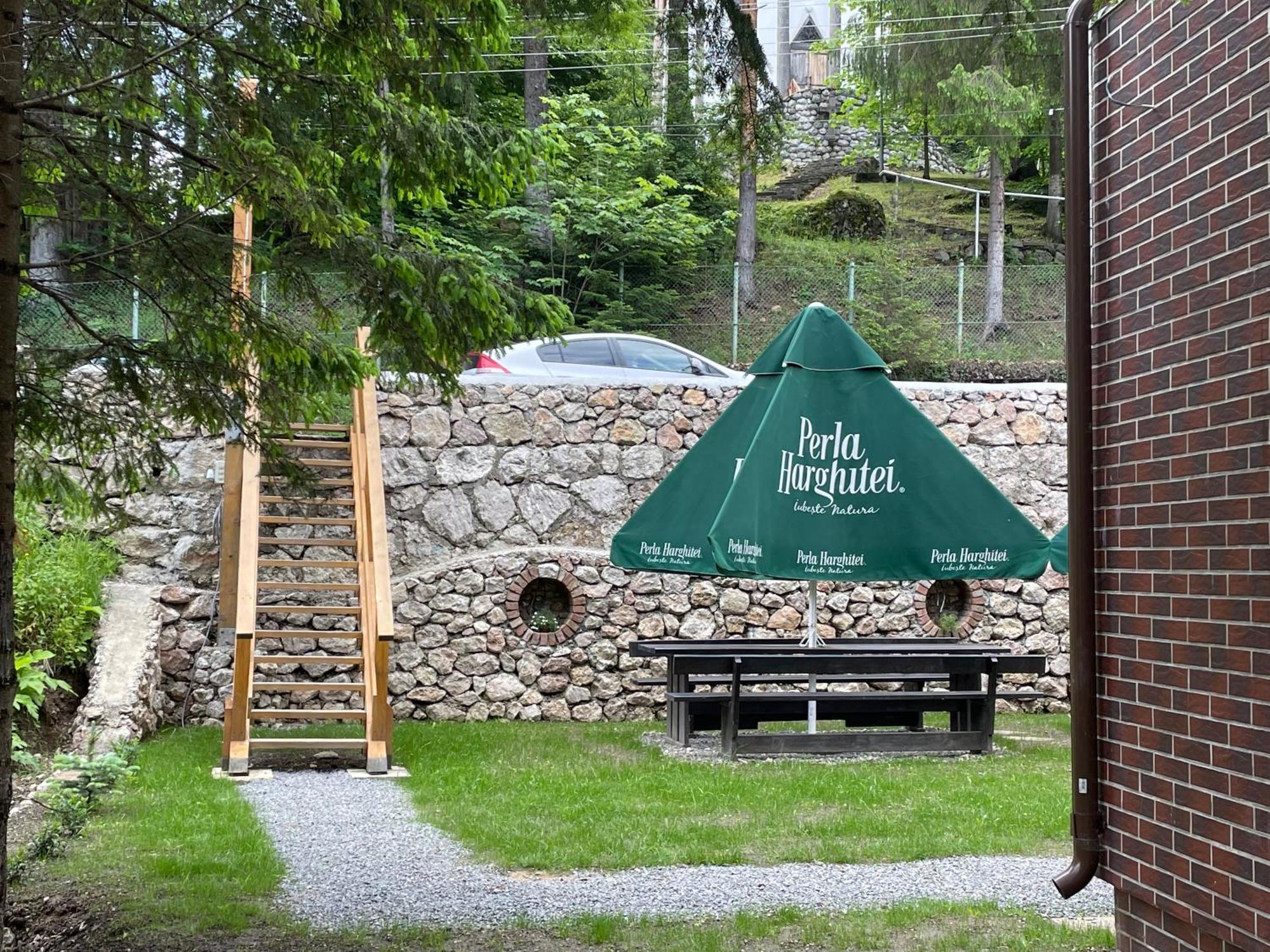 Casa Bicajeanului - Лаку Рошу Экстерьер фото